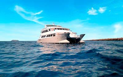 home.alt_exterior_slides