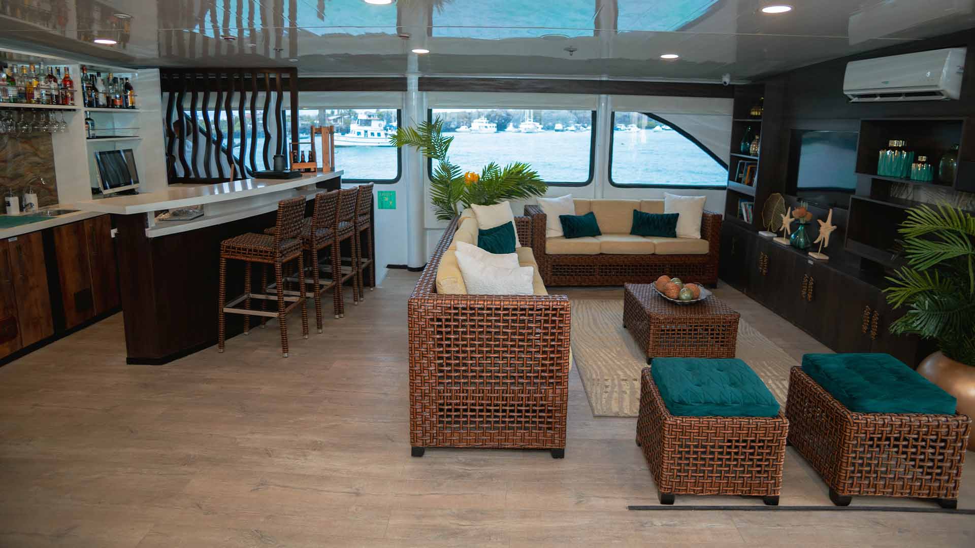 Facilities Slide Ecogalaxy Catamaran- Galaxy Cruises