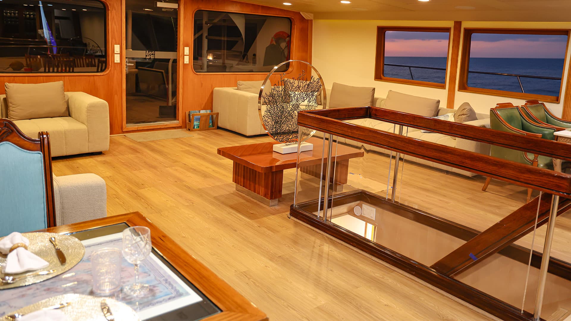 Facilities Slide Zibo Yacht - Galaxy Cruises